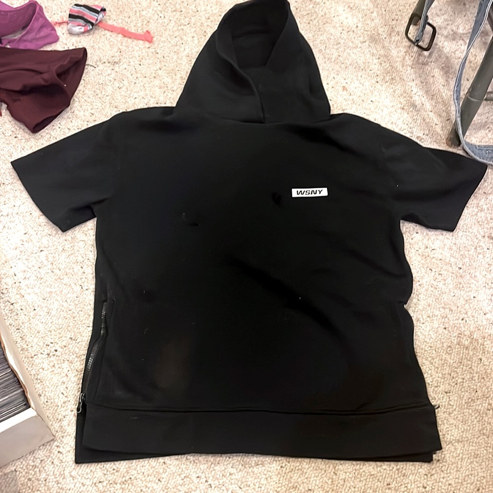 Men’s Large Black Short sleeve hoody sweatshirt